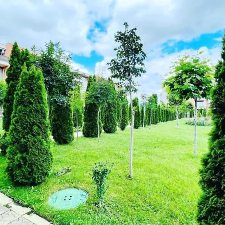 Bratanov Holiday Slăntjev Brjag