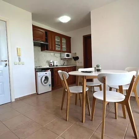 Lägenhet Bratanov Holiday Slăntjev Brjag